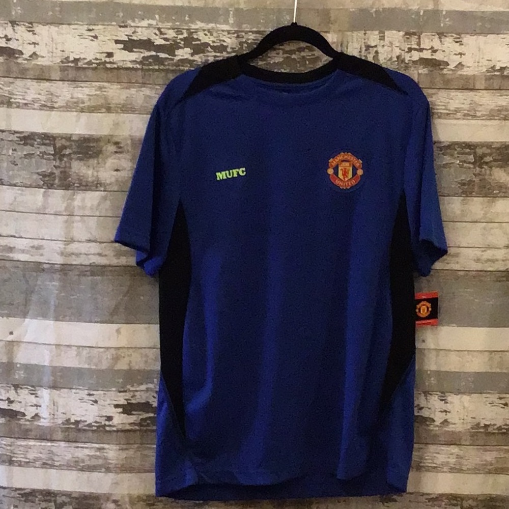 Men’s Manchester United Shirt Sz M NWT